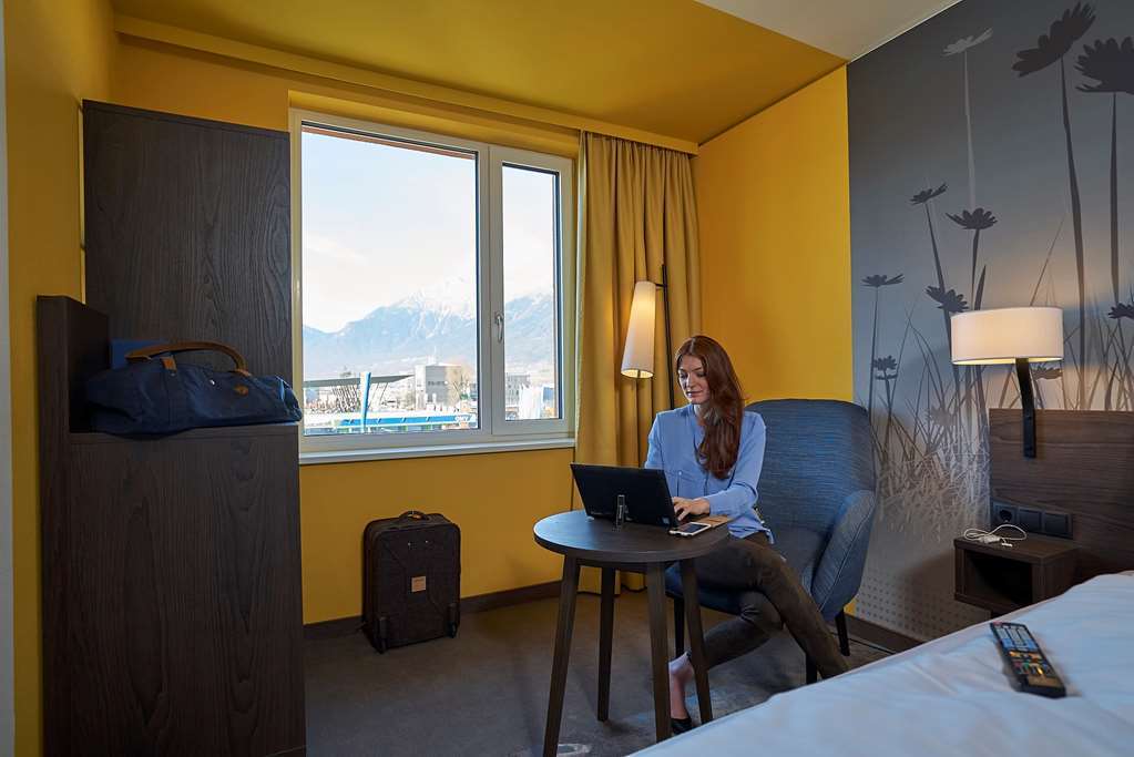 Hwest Hotel