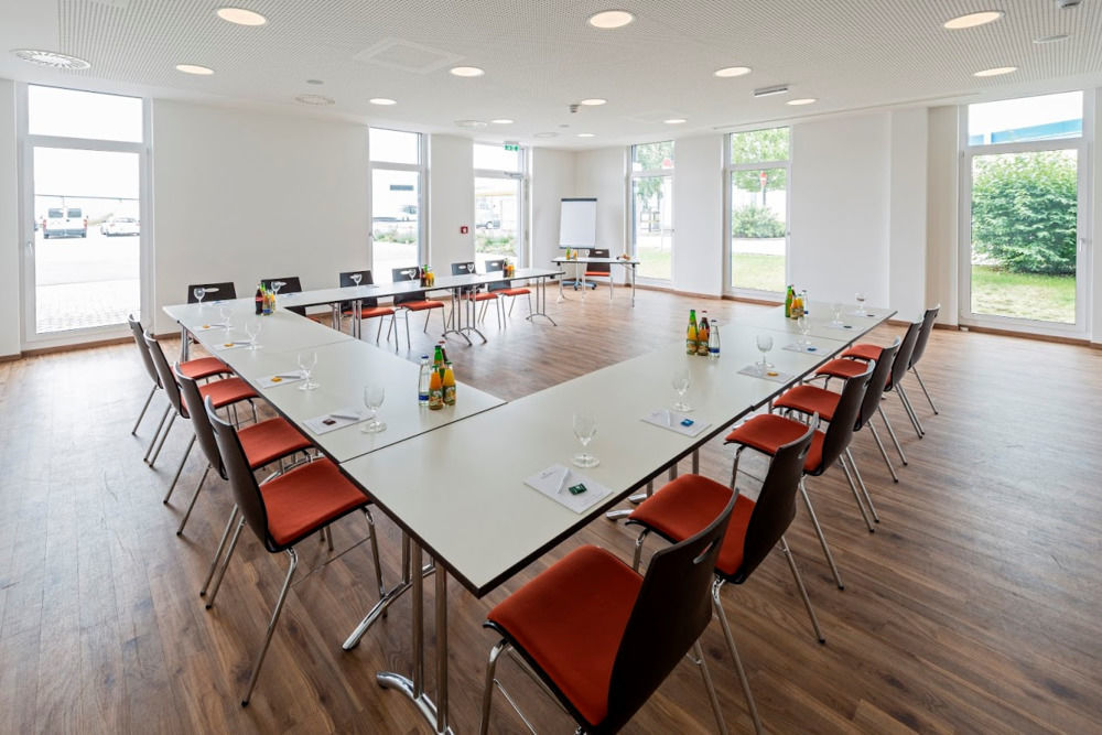 Hwest Hall in Tirol